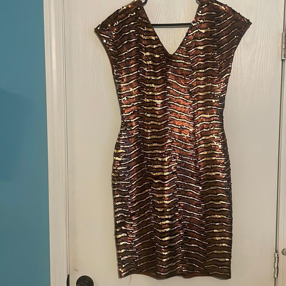 Like new Carmen Marc Valvo